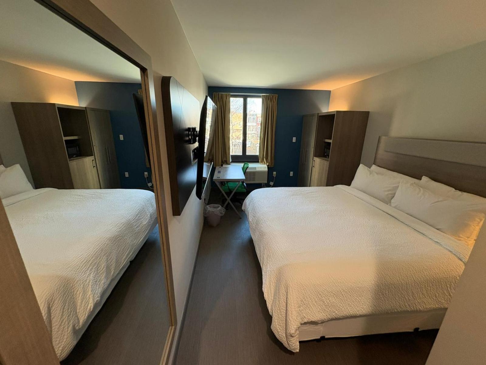 Holiday Inn Express & Suites نيو يورك المظهر الخارجي الصورة