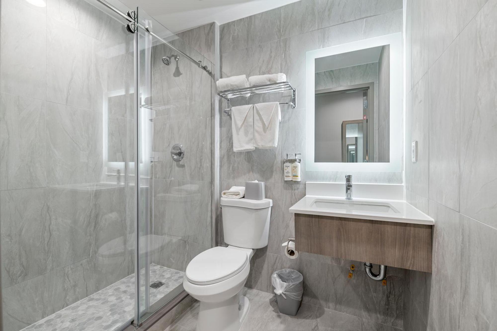 Holiday Inn Express & Suites نيو يورك المظهر الخارجي الصورة